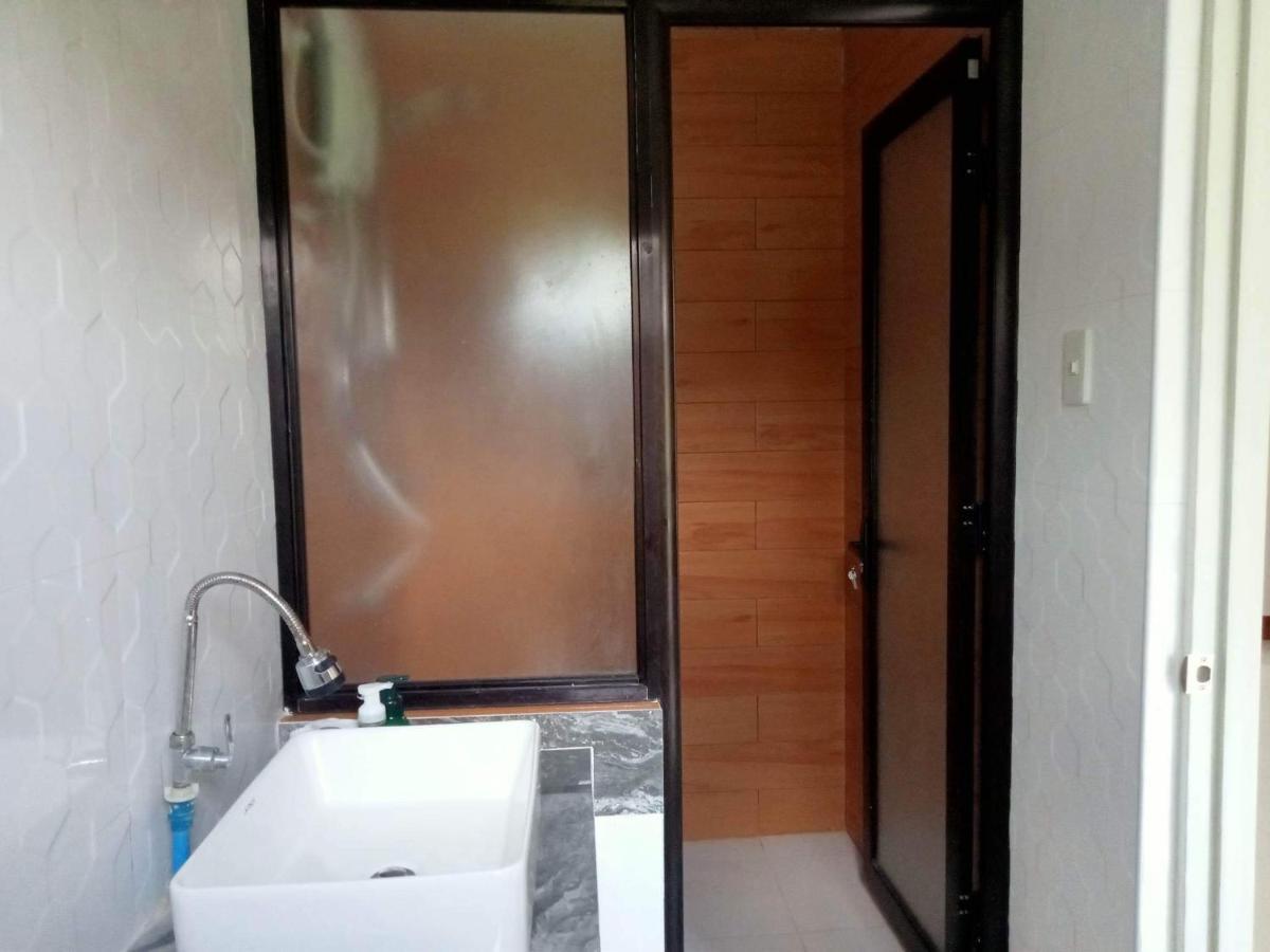Jazz Ferme Inn Batuan Bohol エクステリア 写真